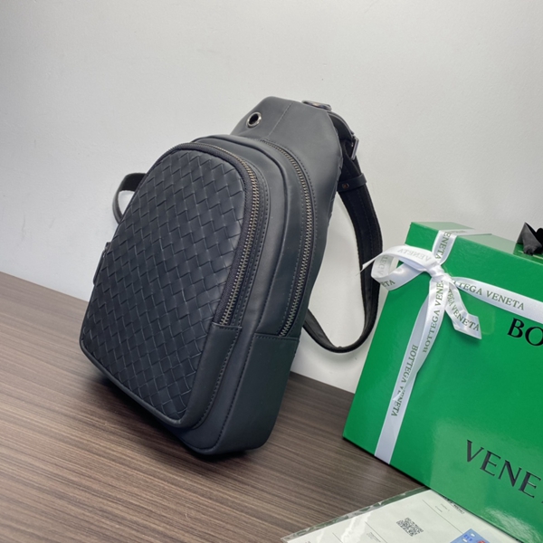 ボッテガヴェネタバッグ内部構造